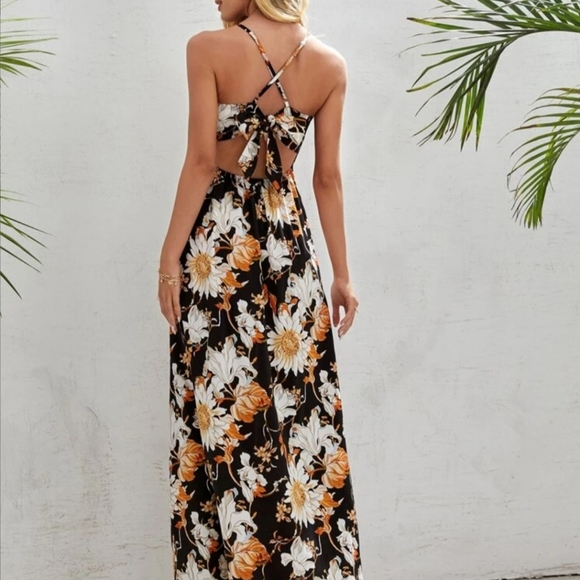 Maxi dress - Picture 2 of 5